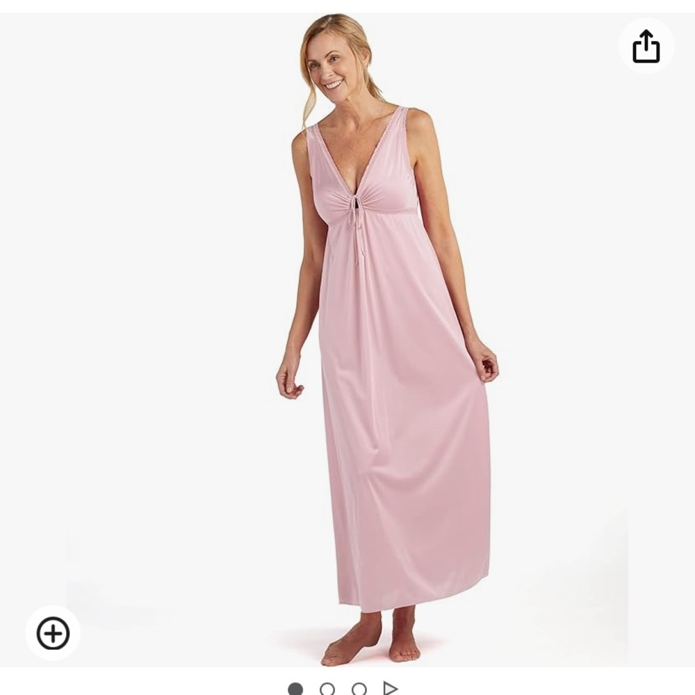 NEVER worn Miss Elaine Silky Fitted Long Gown, Vintage Style with V-Neckline.